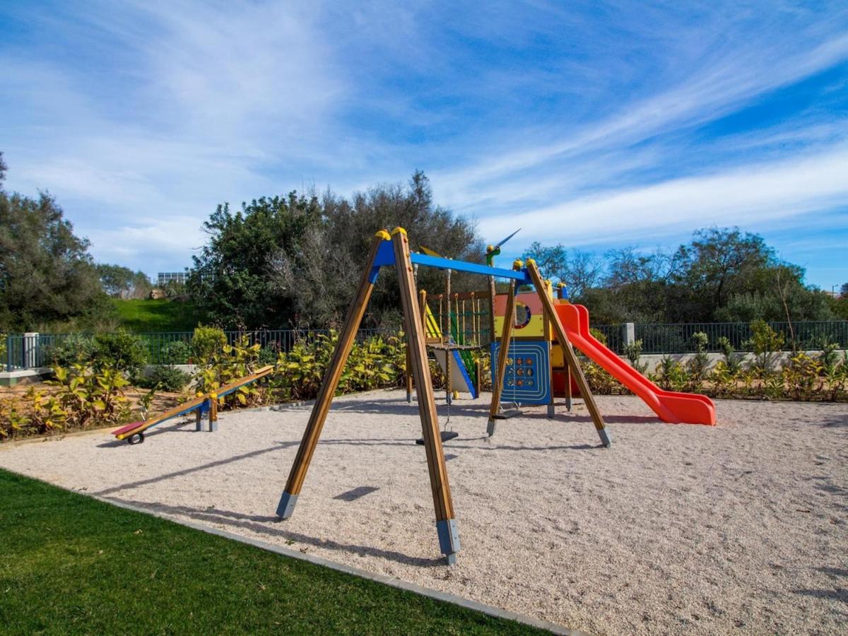 Green C Apartment - Luxurious & Playground & Garage Albufeira Extérieur photo